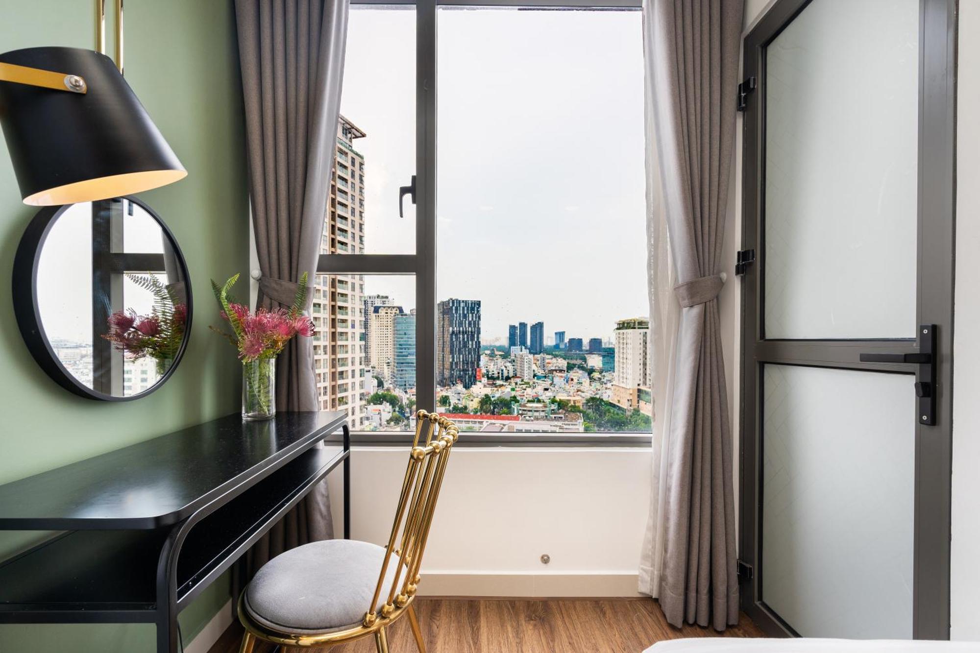 Saigon - Free Walk Experience, Amazing Infinity Pool & Free 4g Sim Card For 3 Nights * TP. Hồ Chí Minh
