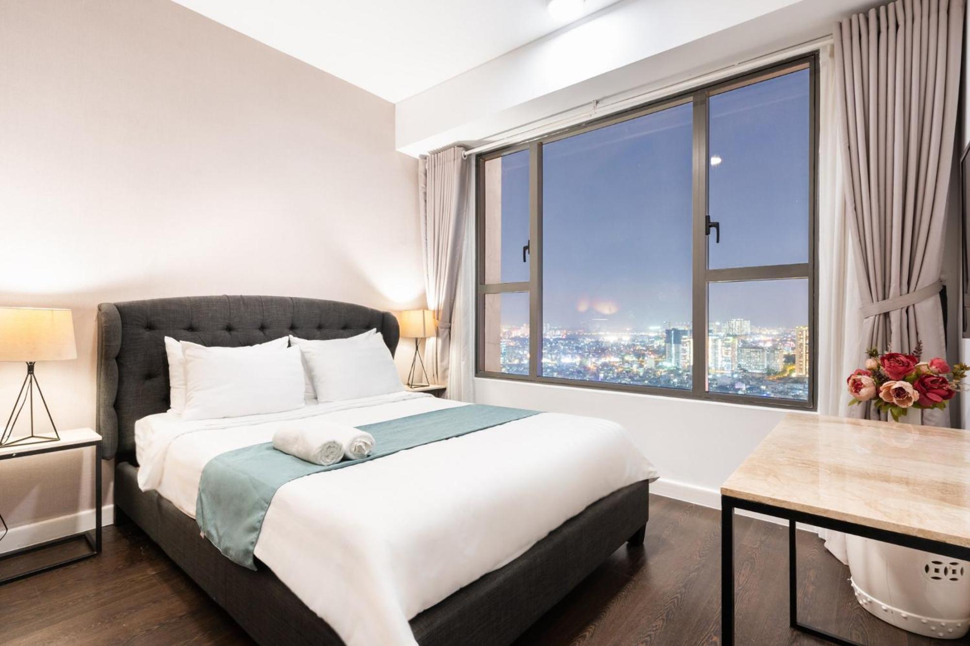 Saigon - Free Walk Experience, Amazing Infinity Pool & Free 4g Sim Card For 3 Nights * TP. Hồ Chí Minh